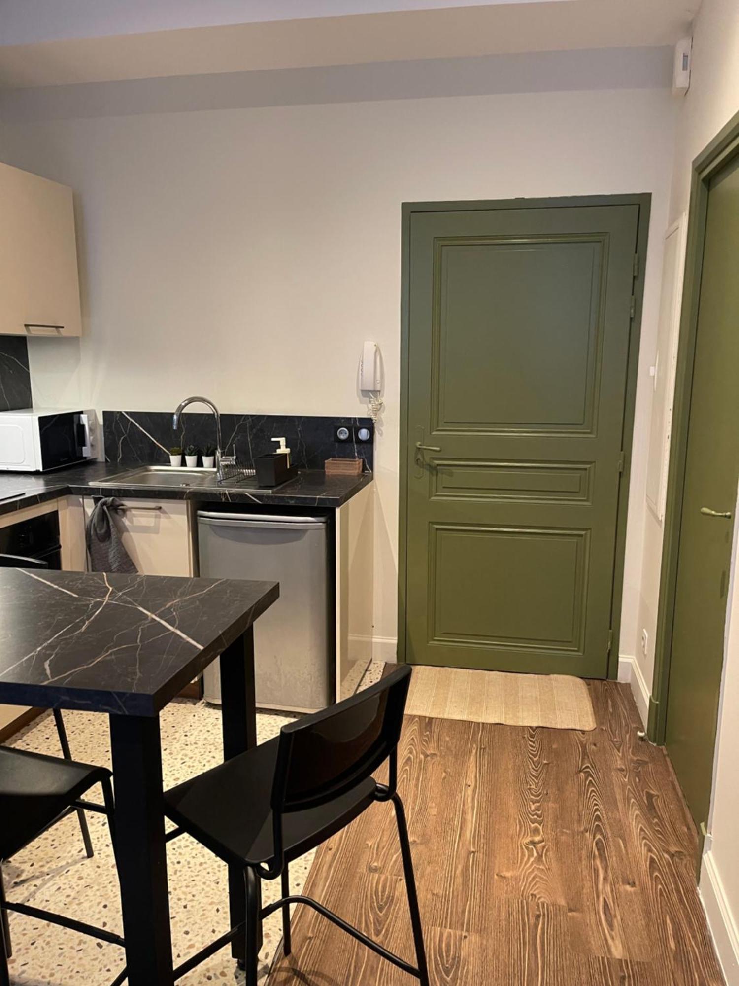 Appartement Au Coeur Du Centre De *